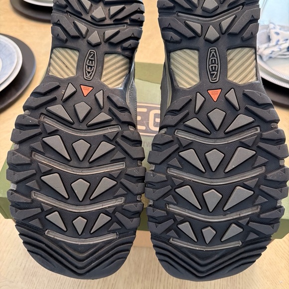 Supportive Outdoor Waterproof Durable trail Hiking Keen Targhee III Shoes M 15 - Picture 15 of 16